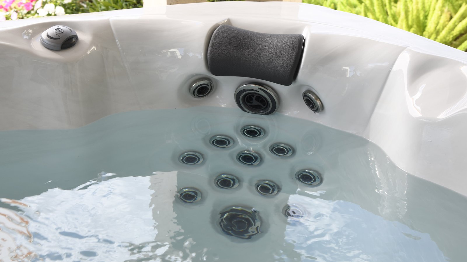 Clarity Balance 6 hot tub