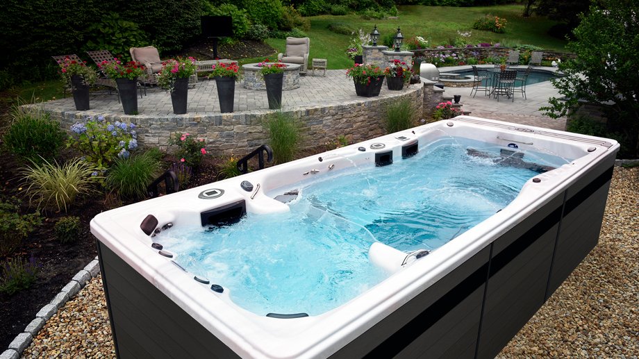 Master Spas MP Momentum Deep swim spa