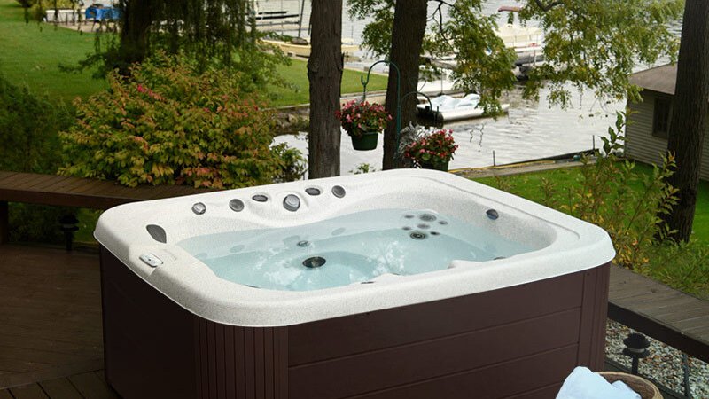 Getaway Ocho Rios CS hot tub