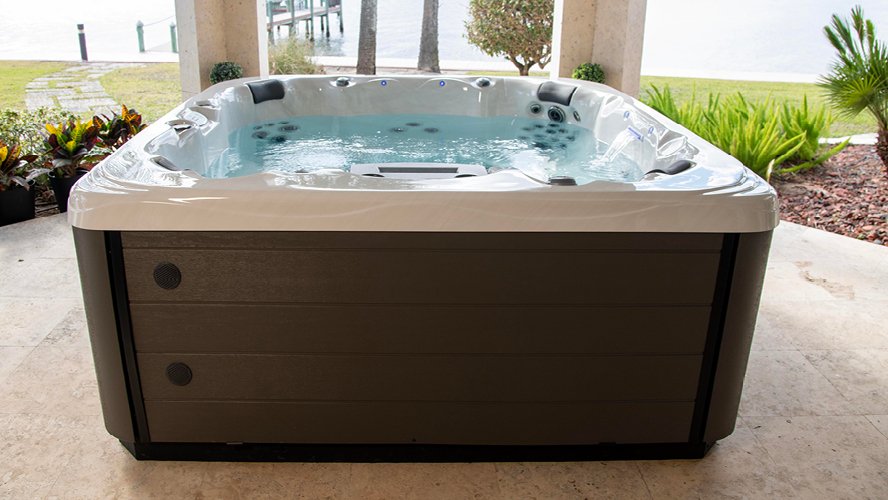 Clarity Precision 7 hot tub